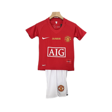 Carregar imagem no visualizador da galeria, Camisa e Shorts Manchester United 07/08 Infantil