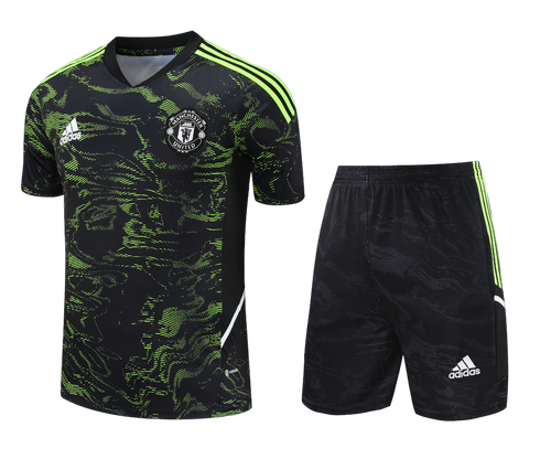 Conjunto Camisa e shorts Manchester United 23/24 Treino