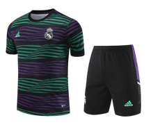 Carregar imagem no visualizador da galeria, Conjunto Camisa e shorts Real Madrid 23/24 Treino