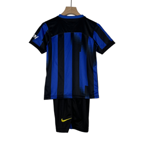 Camisa e Shorts Inter de Milão Infantil 23/24