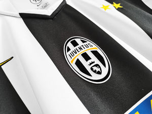 Camisa Juventus Home 04/05 Retrô