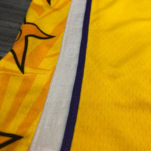 Carregar imagem no visualizador da galeria, Camisa Regata Basquete Lakers Kobe Bryant #24 Amarelo