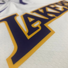 Carregar imagem no visualizador da galeria, Camisa Regata Basquete Los Angeles Lakers Anthony Davis #3 Branco\Amarelo