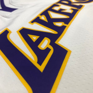 Camisa Regata Basquete Los Angeles Lakers LeBron James #6 Branco/Amarelo